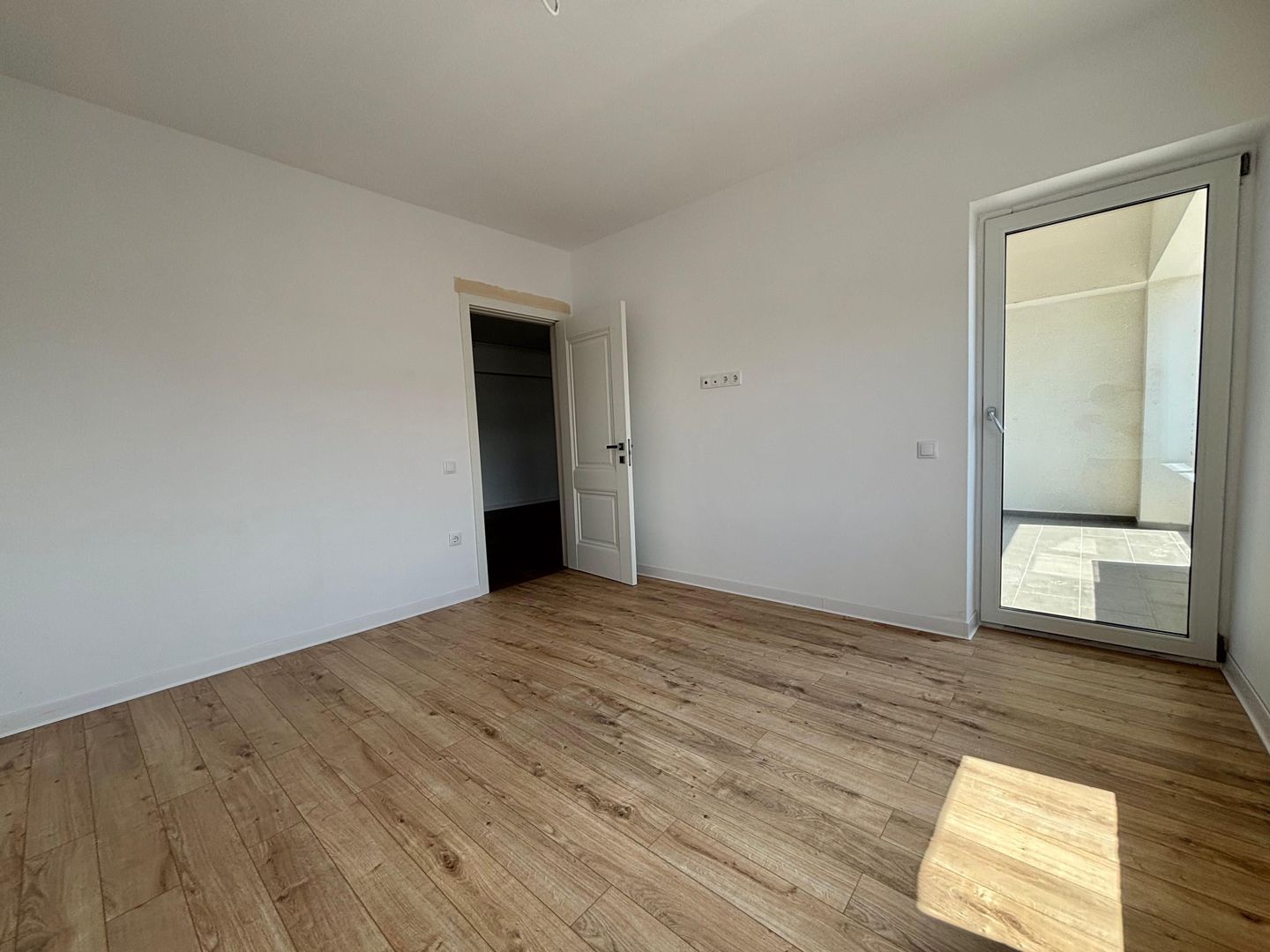 Apartament LA CHEIE 2 camere - Doamna Stanca - Poză 1