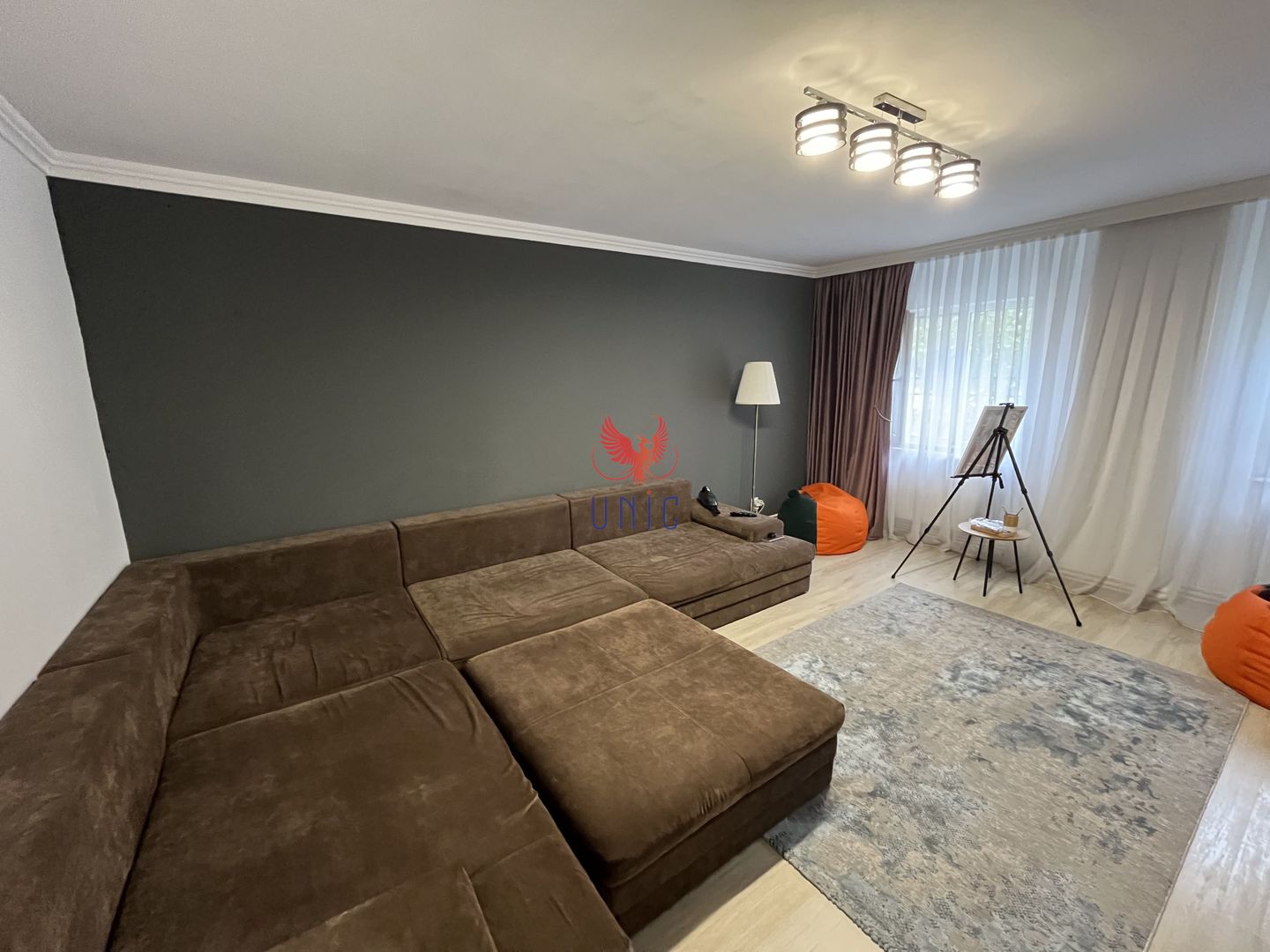 3 camere decomandate, S-uri, cartier 1 Mai - Poză 1