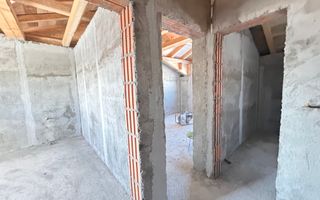 Duplex despărtit prin cameră tehinca Mosnita Noua - Poză 4