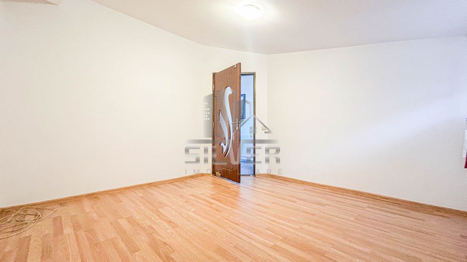 Apartament cu 3 camere de vânzare în Manastur, Cluj-Napoca - Poză 6