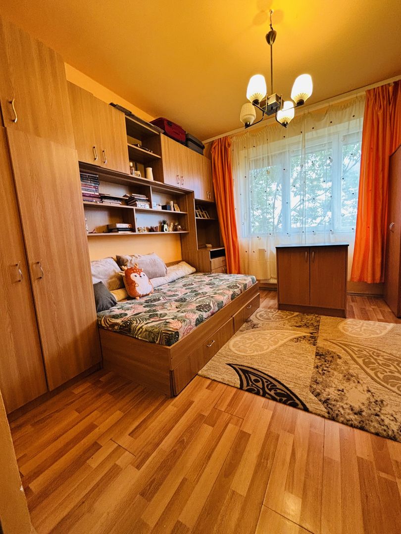 Garsonierǎ Decebal mobilat, utilat - Poză 2