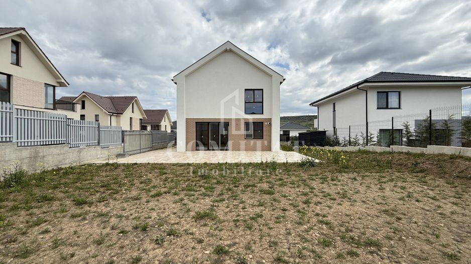 Casă individuală Chinteni zona străzii Ana Aslan - Poză 2