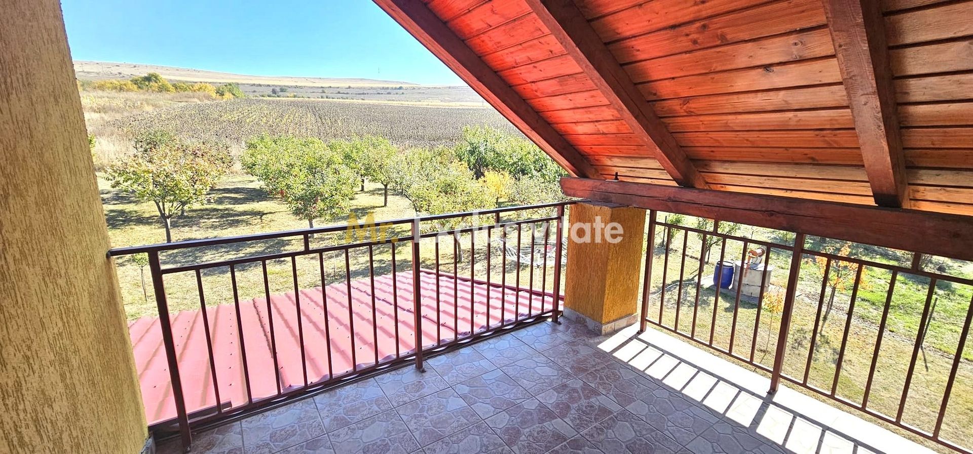 Casa superba-cu vedere panoramica/ Valcele -Feleac - Poză 35