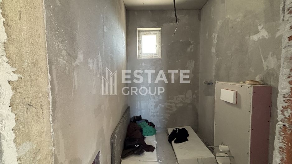 Casa individuala cu 4 camere in Mosnita Noua zona Castel - Poză 15