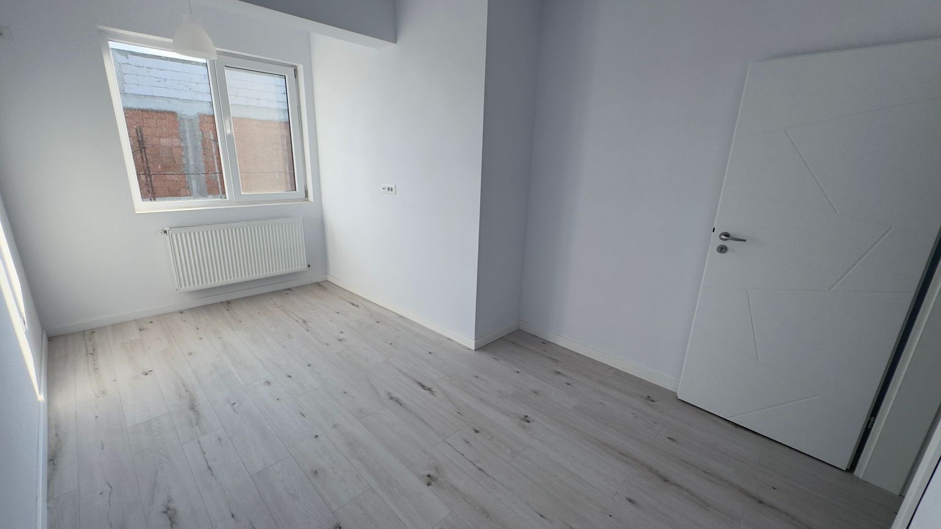 CASA INSIRUITA PIERSICULUI, 4 CAMERE, STATIE STB, BUCATARIE MOBILATA - Poză 6