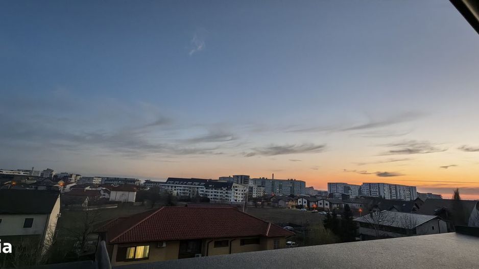 Apartament cu 3 camere extrem de interesant Viscolului-Militari - Poză 18