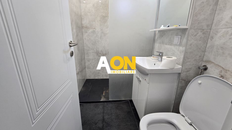 Apartament 2 Camere, Decomandat, Renovat, Zona Closca - Poză 3