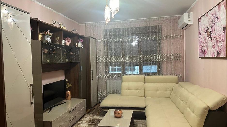Apartament cu 3 camere si garaj, mobilat utilat,utracentral - Poză 6