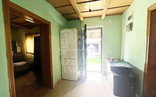 Casa de vanzare si teren de 3000mp in satul Calea Mare, Bihor - Poză 3