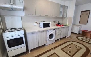 Apartament decomandat cu 2 camere de închiriat - Poză 3