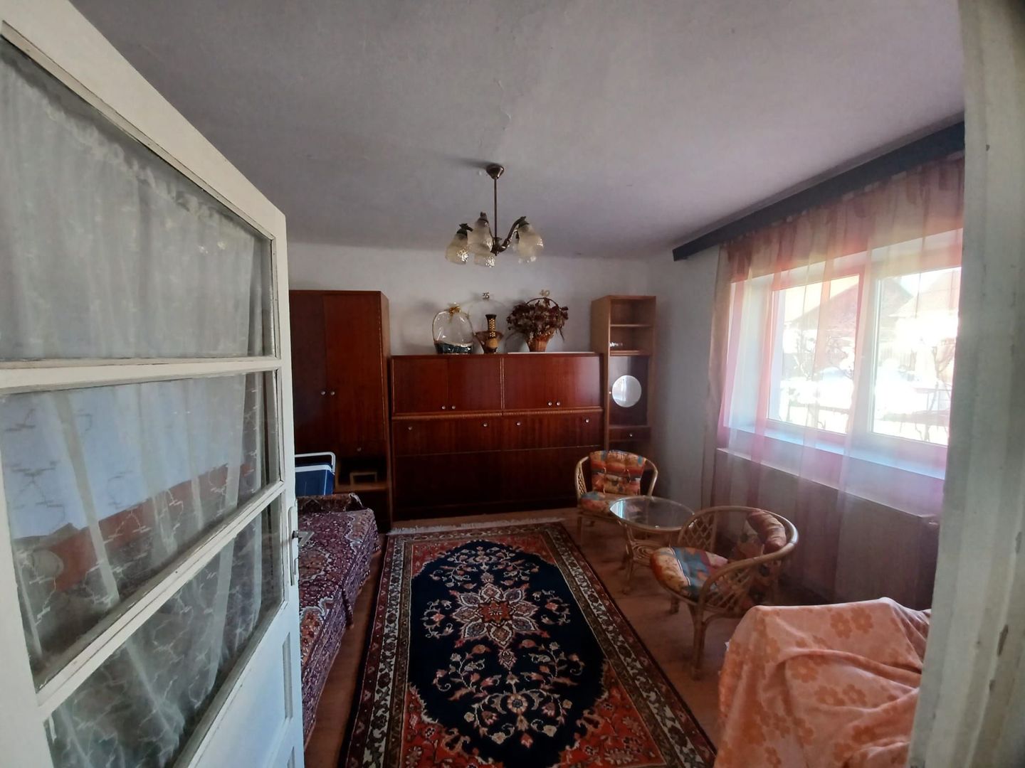 Casă Episcopia, teren 700 mp. 97 500 E (neg). Comision 0. - Poză 11