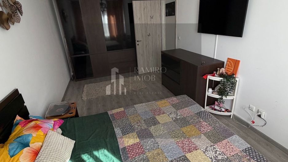 Apartament 3 camere Metalurgiei / Cartierul Solar - Poză 13
