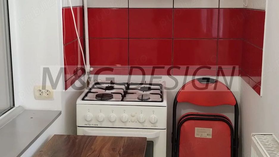 Garsoniera zona Lipovei la parter - Poză 4