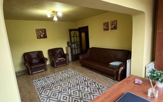 Apartament 3 Camere  Aradului etaj 2 - Poză 2