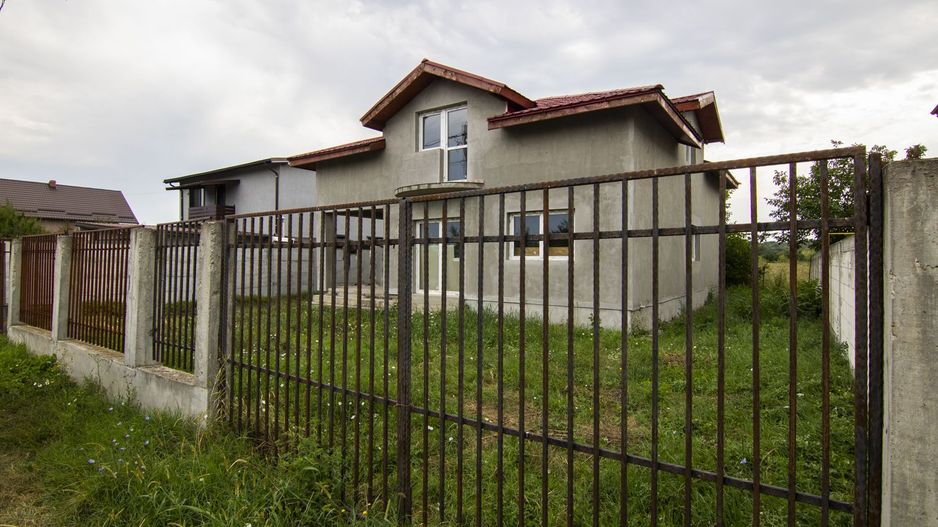 Casa/Vila 4 camere, teren 426 mp., Cornetu  comision 0% - Poză 1