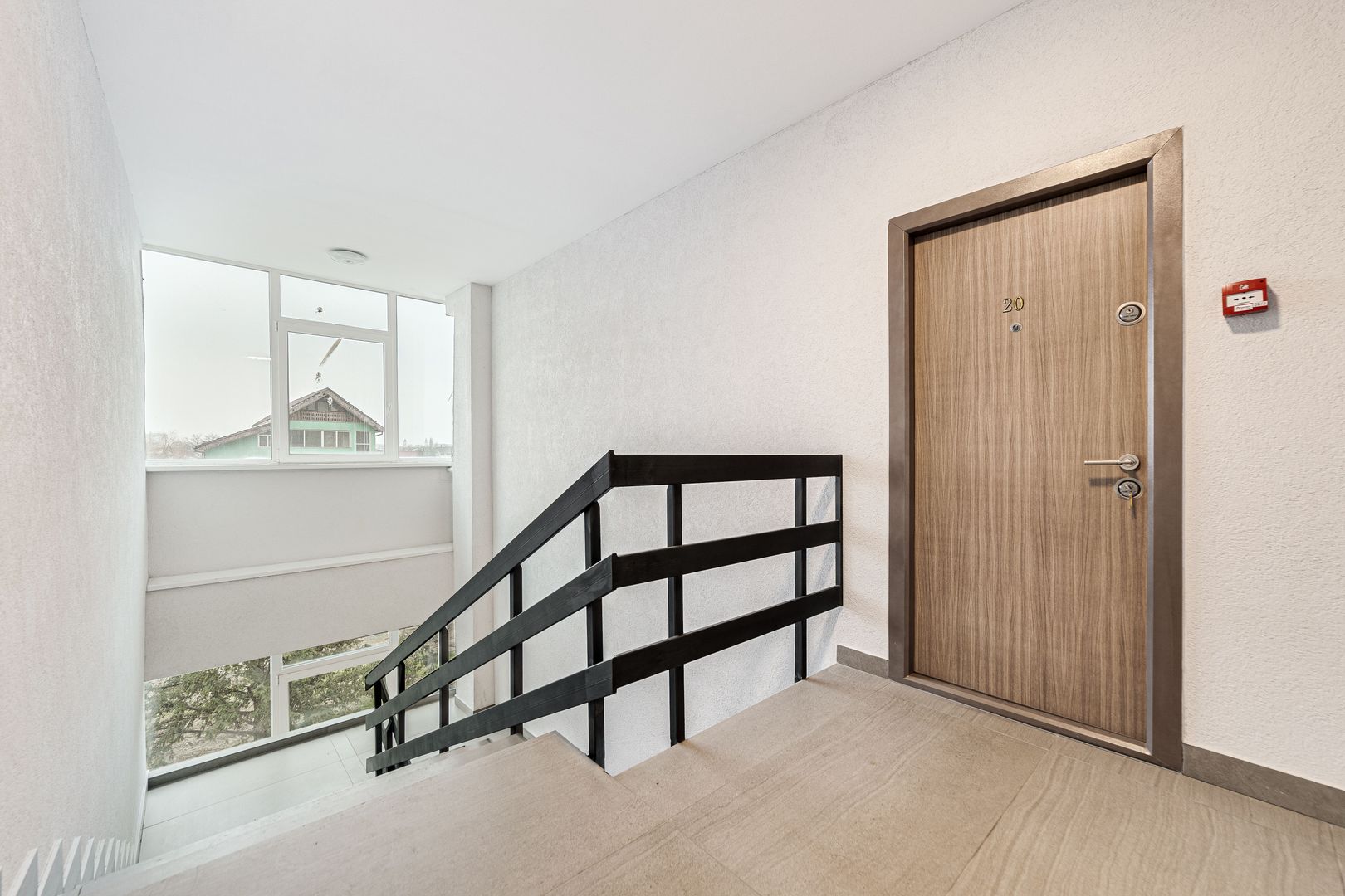 Cladire apartamente de inchiriat - Poză 15