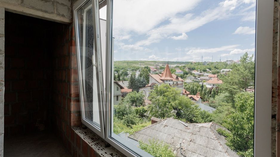 Vânzare casă, 4 camere,  str. Dragomirna, sectorul Buiucani. - Poză 27
