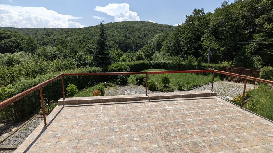 Casa/Vilă  aproape de pădure Vâlcele + 1235 m² teren 160.000 EURO - Poză 19