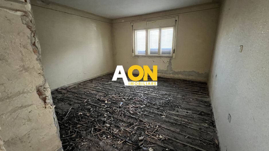 Casa de vanzare pretabila birouri/salon/spatiu comercial, 748MP - Poză 4