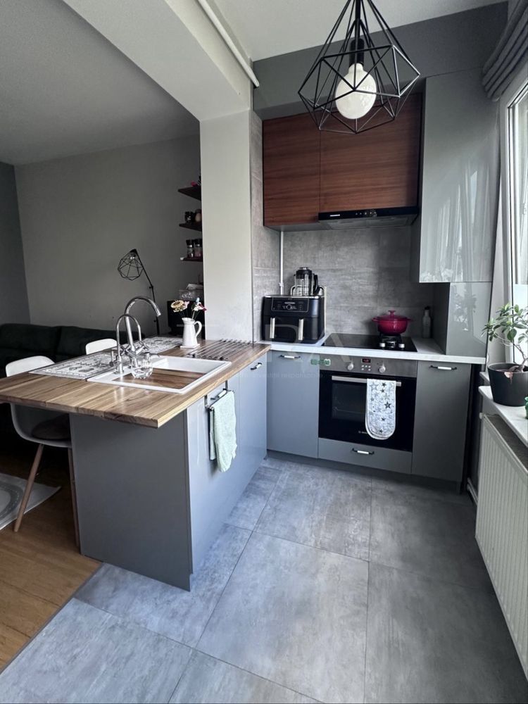 Apartament elegant cu finisaje premium și parcare inclusă. - Poză 3