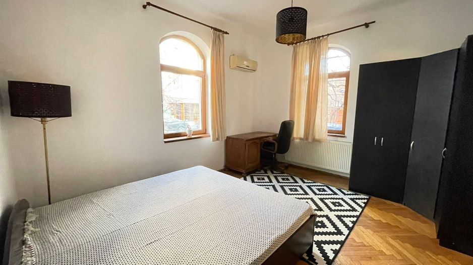 Apartament 2 camere în vilă cu grădină - Poză 2