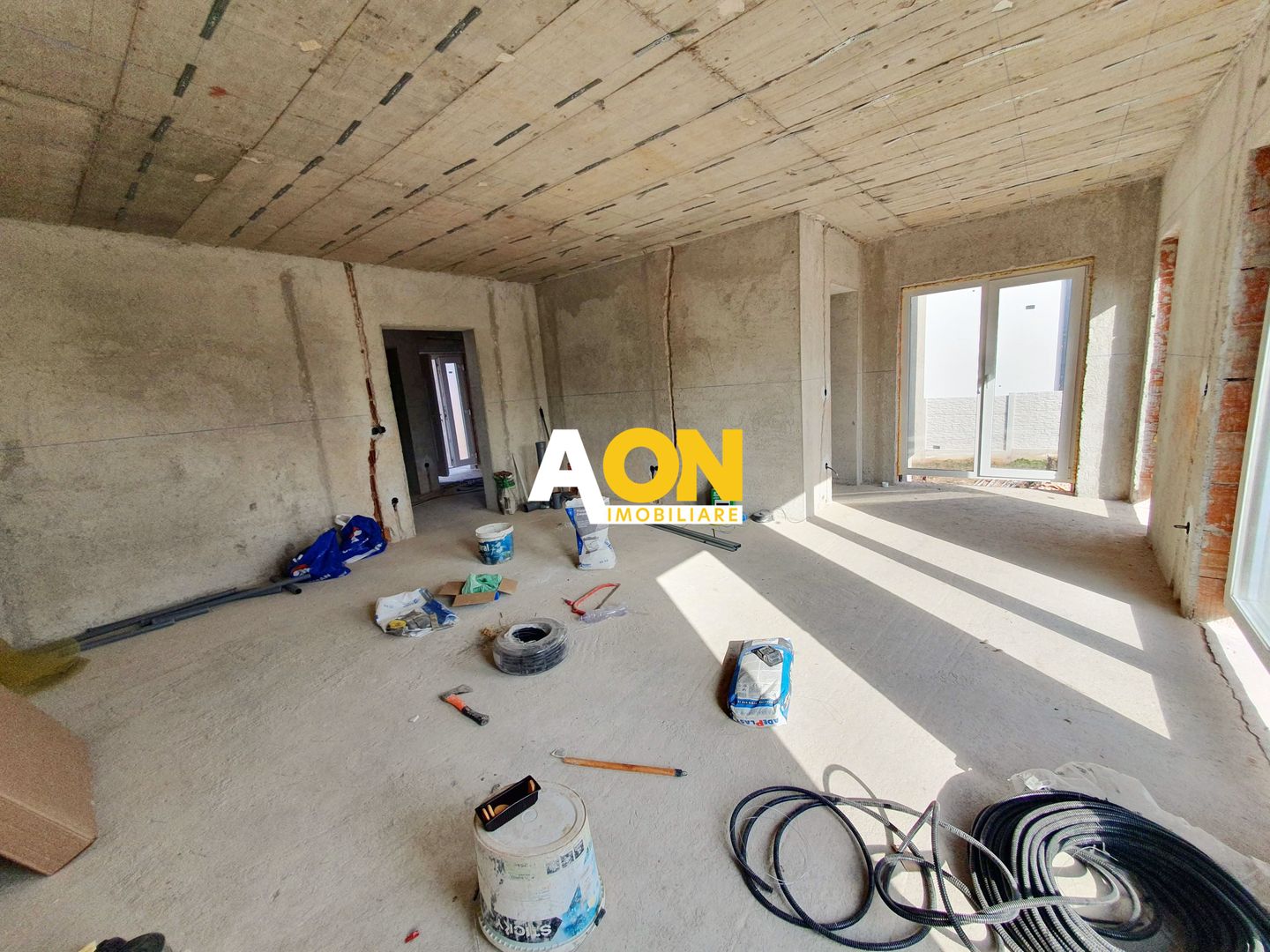 Casa cu predare la cheie, 5 camere, 354 mp teren, Micesti - Poză 4