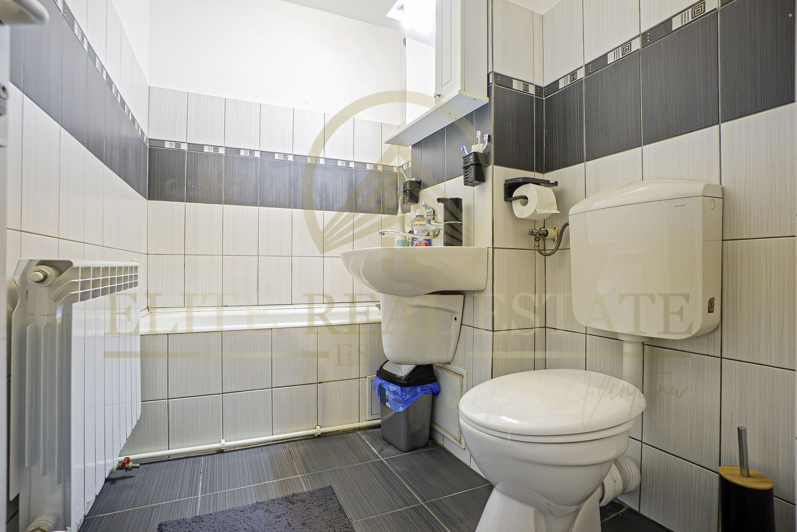 POARTA 6 - Vânzare apartament decomandat cu 2 camere, etaj 2. - Poză 8