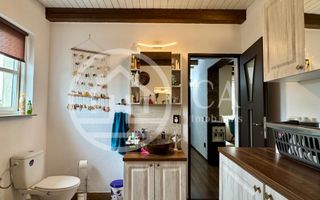 Casă de vânzare cu 6 camere in cartierul Tineretului, Oradea - Poză 17