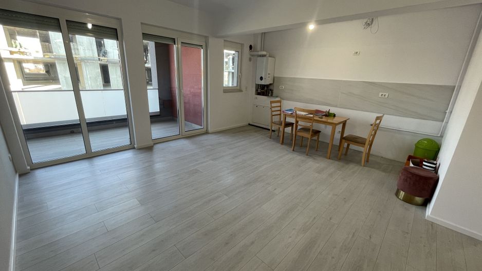 Dezvoltator | Apartamente disponibile imediat | 3 camere | 2 bai - Poză 3