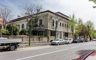 Vila exclusivista de inchiriat- pretabila Ambasada sau sediu de firma  - Poză 1