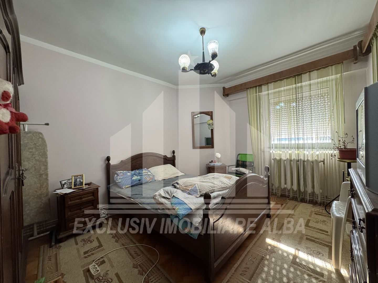 Apartament cu 3 camere decomandate, etaj 2, Centru - Poză 7