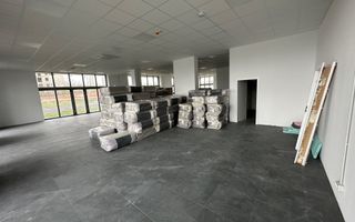 Spatiu comercial 421 mp - Poză 6