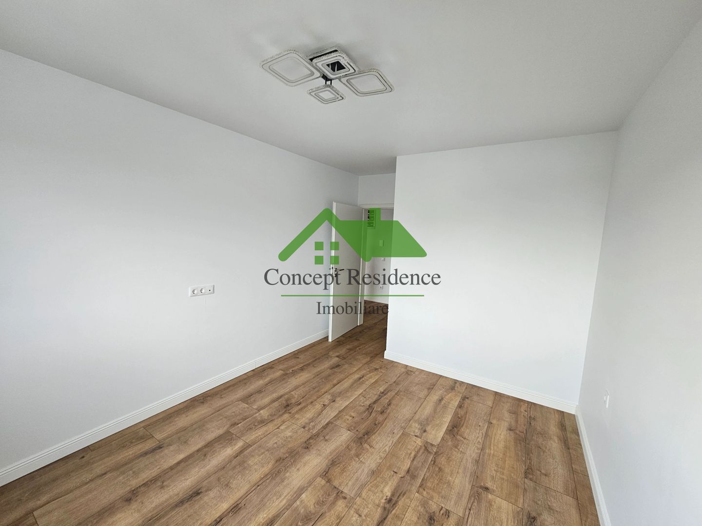 Apartament 2 camere – bloc nou – str. Brândușelor-loc de parcare - Poză 7