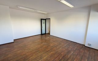 Spatiu de birouri-525mp-ultracentral-ideal investitie | Piata Unirii - Poză 12