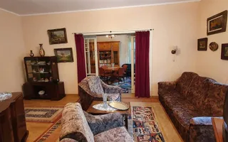 Casa situata ultracentral langa Poarta I a Cetatii Alba Carolina - Poză 12