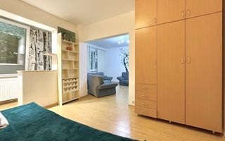 Apartament cu 3 camere în zona Gheorghe Lazăr - Poză 3