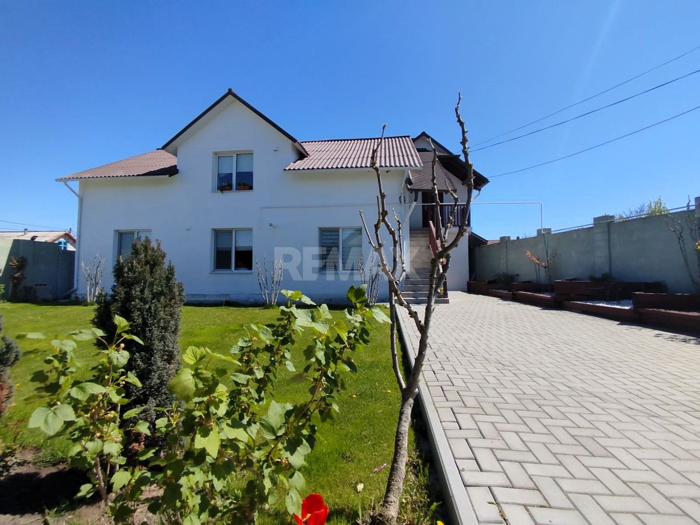 Casă cu 2 niveluri și intrări separate | 160 m² utili | 4 ari | Sîngera, Chișinău | Potent‌ial Duplex - Poză 2