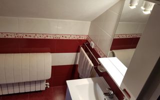 Refugiu la munte - casă cu 3070 mp teren și vedere spre Vârful Rânca - Poză 24