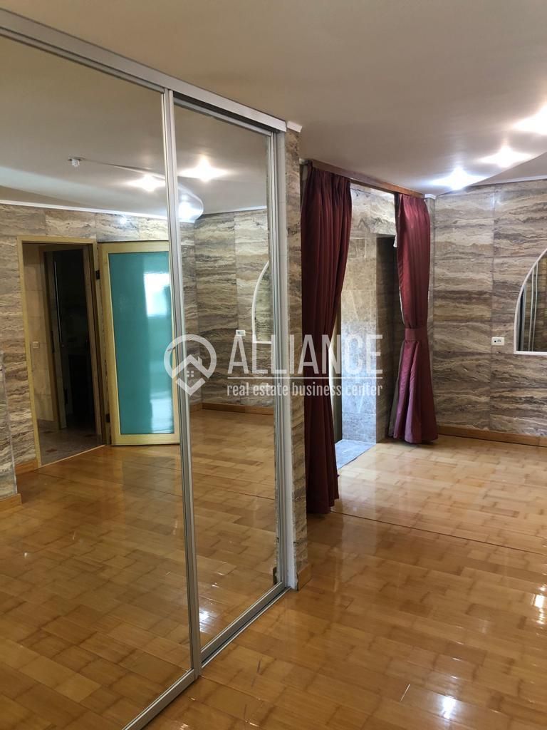 Faleza Nord - De inchiriat Apartament 5 Camere (Cod 12) - Poză 3