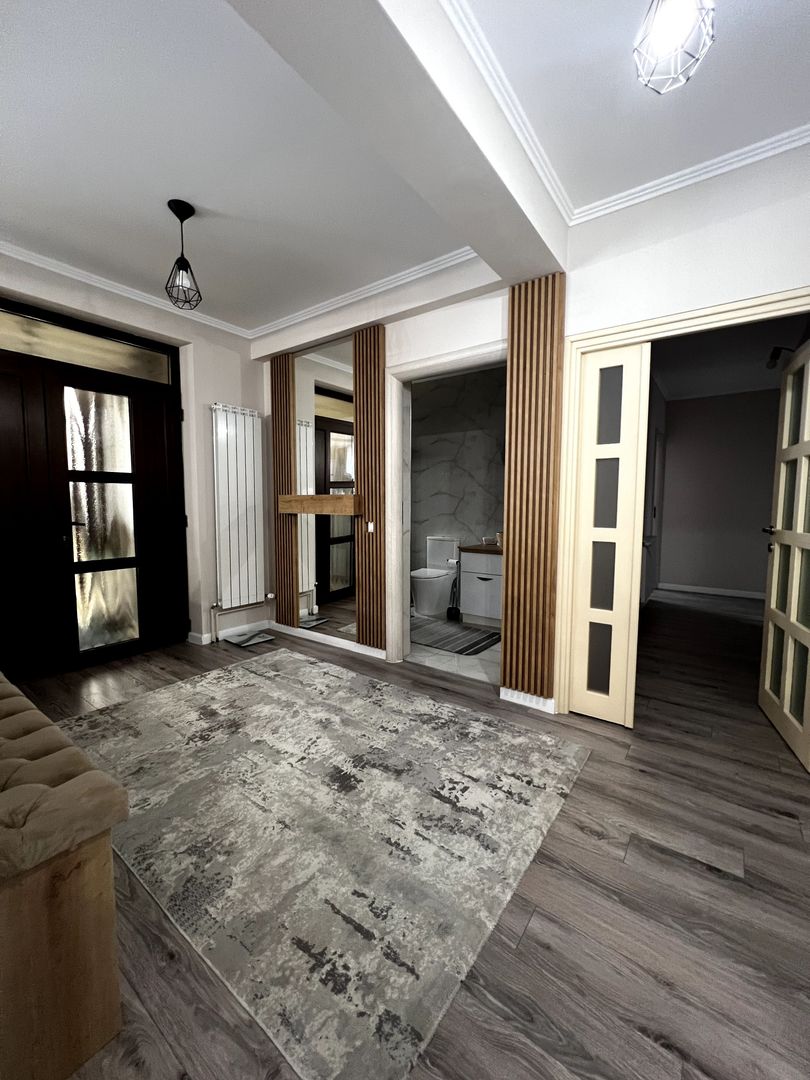 Complex din casa noua si 3 cabane, piscina încalzita 6600 mp teren - Poză 10