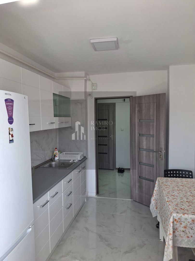 Apartament de inchiriat 3 camere | Crangasi | Decomandat | Prox Metrou - Poză 2