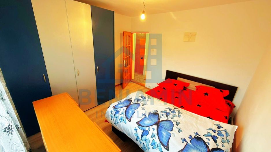 Apartament decomandat 3 Camere Renovat Utilat 1 Mai etaj 3 - Poză 10