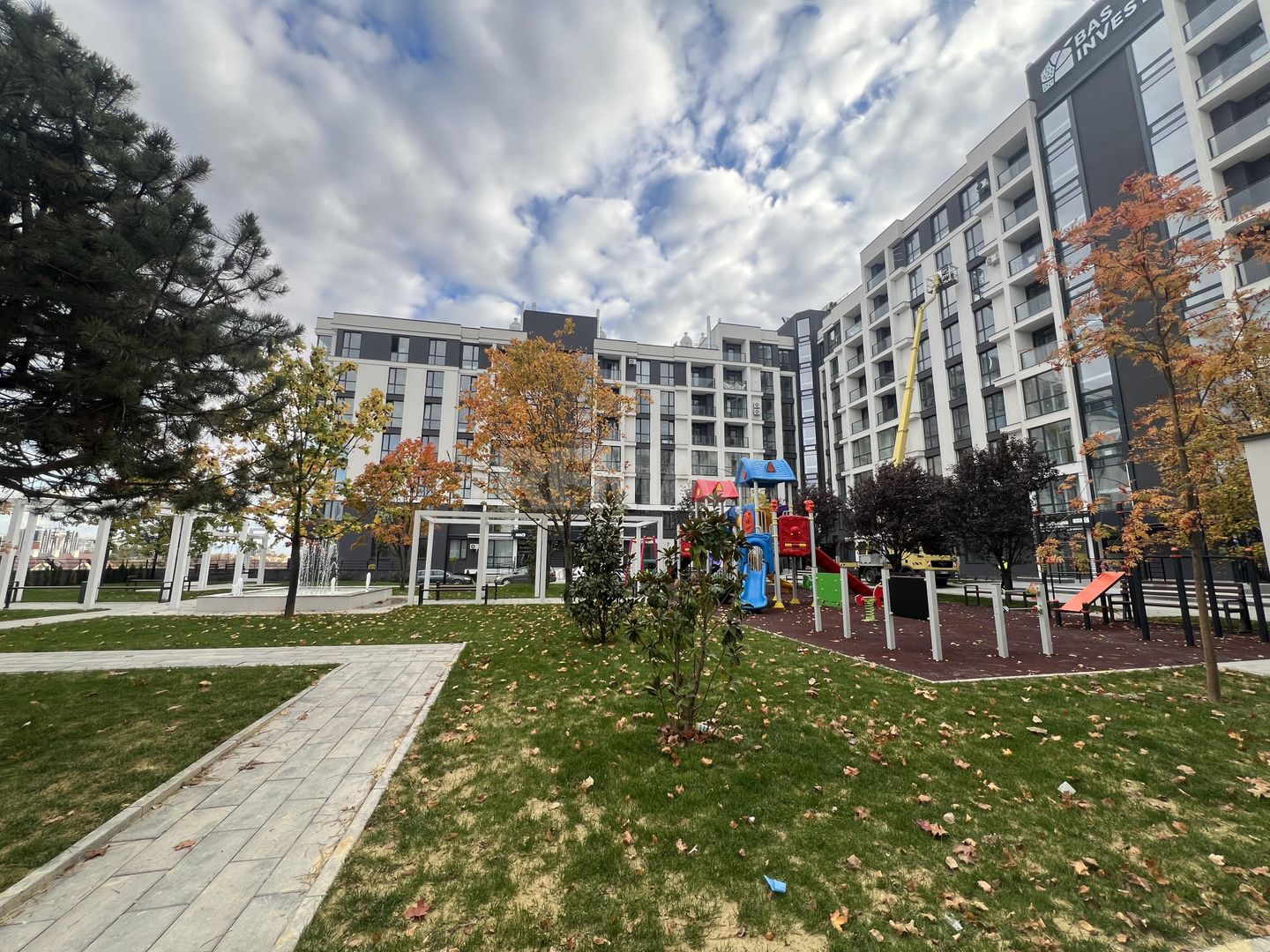 Apartament cu 1 cameră și living  în complexul rezidențial Colina Verde Residence, Durlești - Poză 1