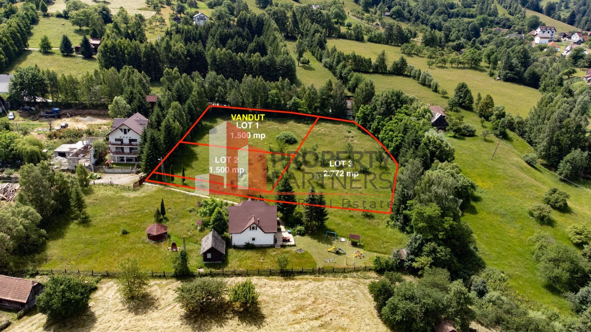 Teren de la 2772 mp Podul Simonului- Bran - Poză 1