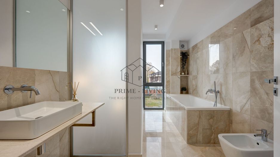 VILA NOU CONSTRUITA CU 4 CAMERE LA VANZARE IN ZONA IANCU NICOLAE - Poză 13