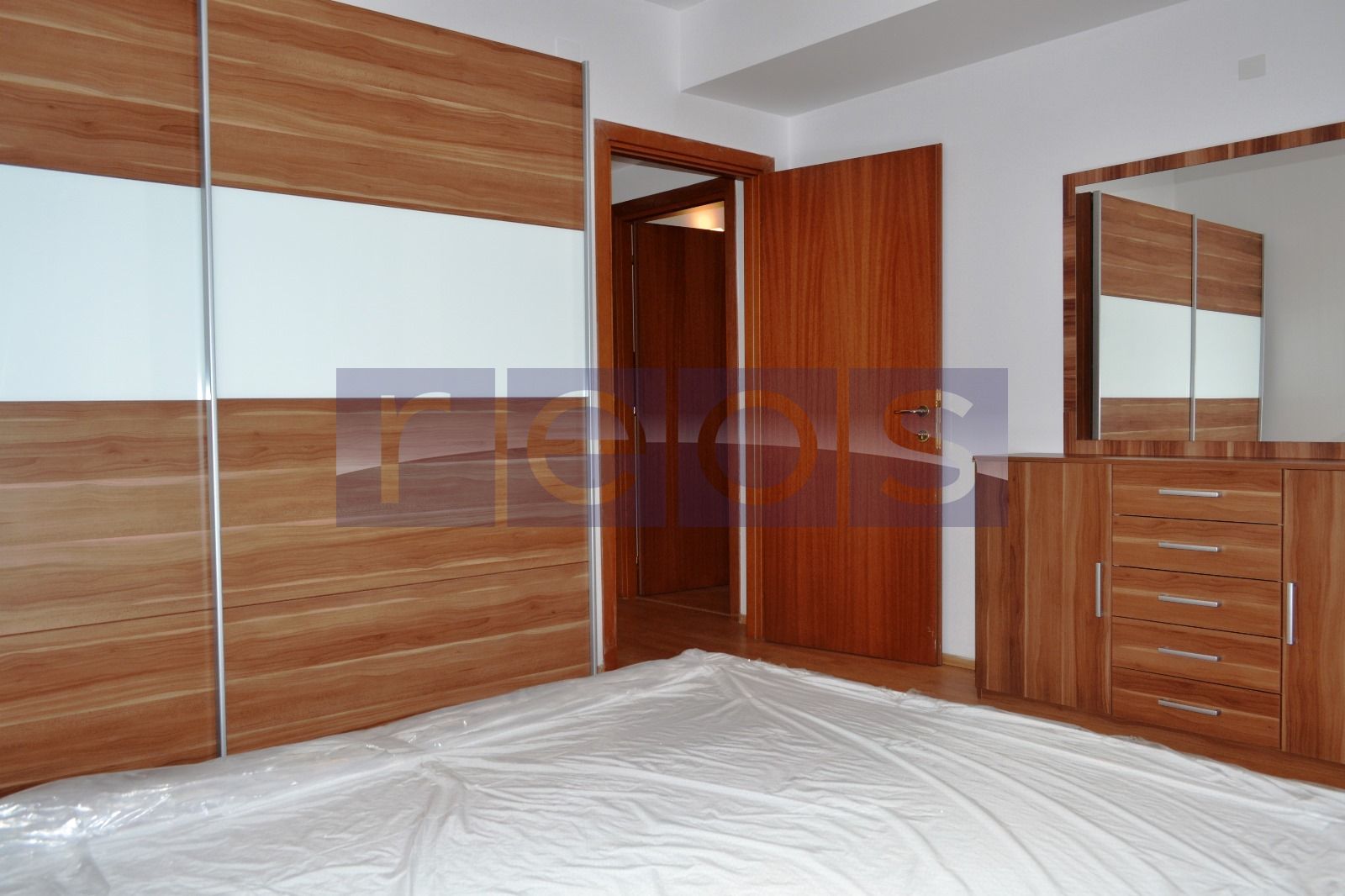 DE VÂNZARE APARTAMENT 3 CAMERE CENTRAL PARK - ZONA STEFAN CEL MARE - Poză 11