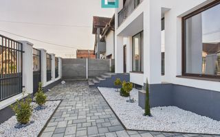 Casa cu 5 camere in Livada - Poză 3