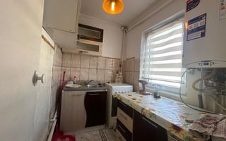 Garsoniera de inchiriat Valea Aurie - Poză 4