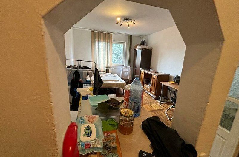 Garsoniera de vanzare  pe strada golescu 12 - Poză 10