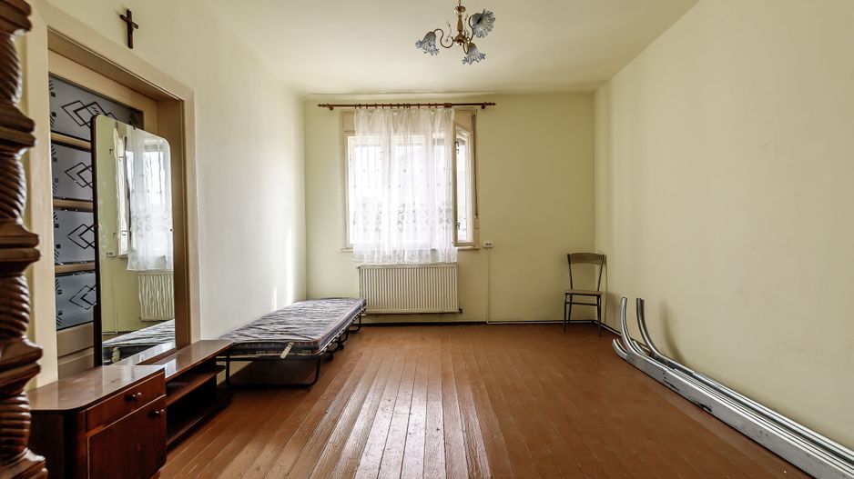 Casa de caramida pe strada Plopilor in Vlaicu Comision 0 - Poză 3